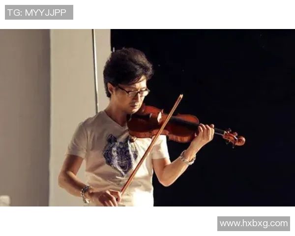 足球明星齐聚一堂身穿西装展现绅士风范的精彩瞬间 足球明星齐聚一堂身穿西装展现绅士风范的精彩瞬间