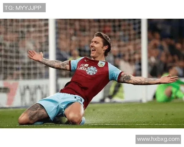 足球明星精彩表演赛视频集锦尽显球场魅力与激情瞬间 足球明星精彩表演赛视频集锦尽显球场魅力与激情瞬间